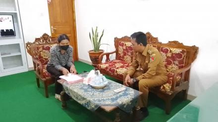 KUNJUNGAN PETUGAS SENSUS DARI BADAN PUSAT STATISTIK KABUPATEN BULELENG
